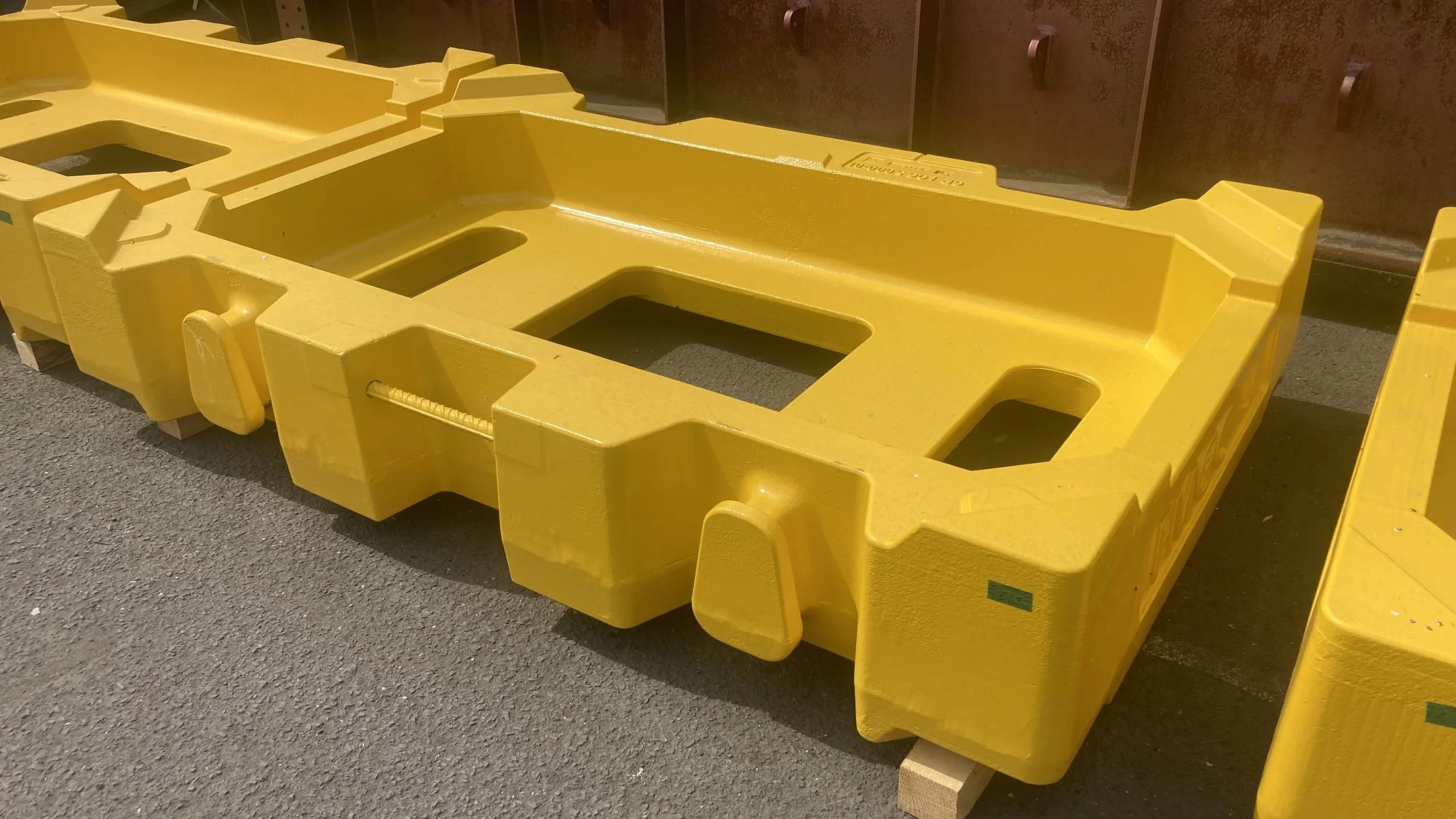 5 Te interlocking test weight